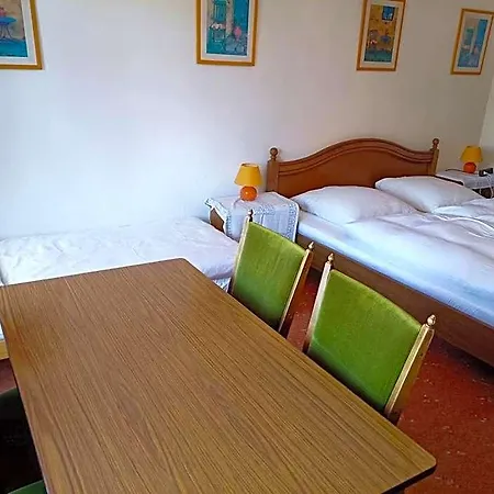 Altenmedinger Hof Frühstückspension
