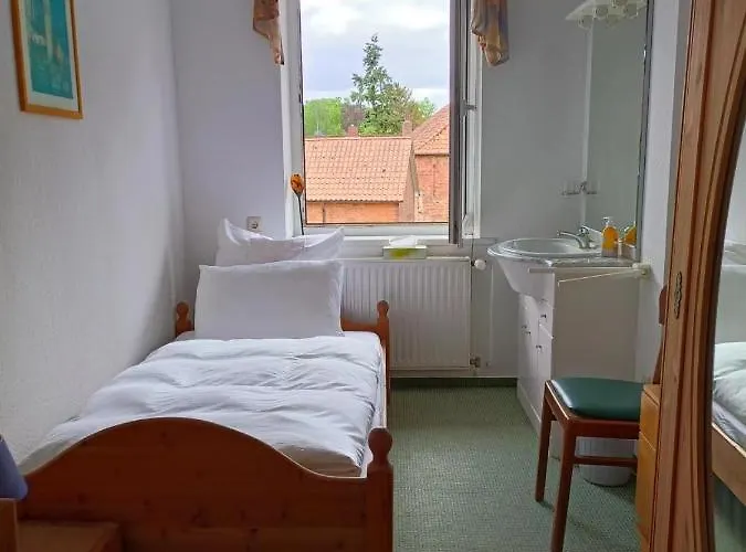 Altenmedinger Hof * 알텐메딩겐